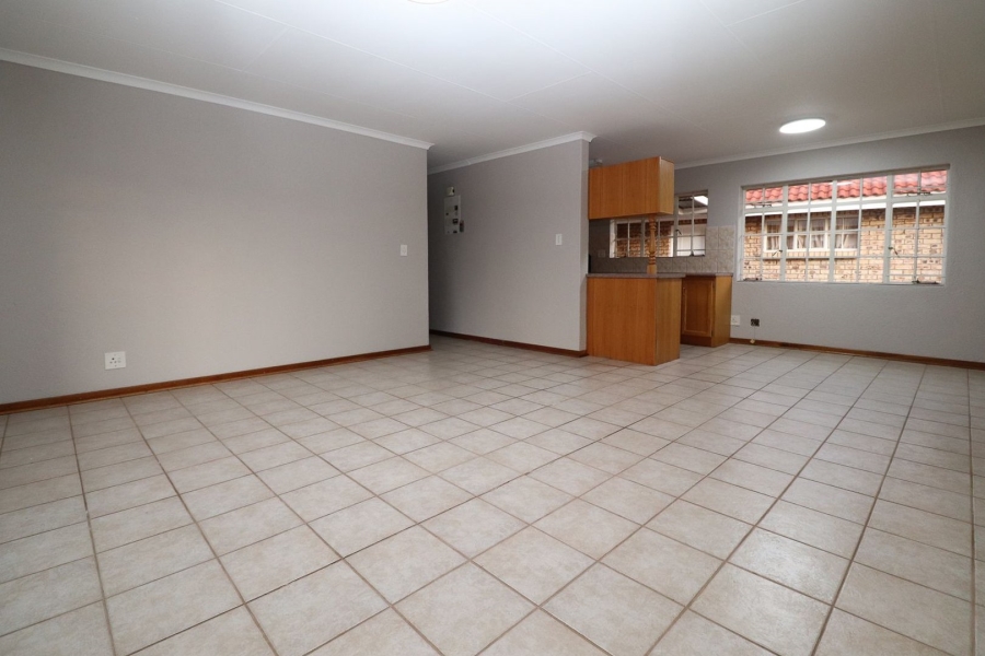 2 Bedroom Property for Sale in Flimieda North West